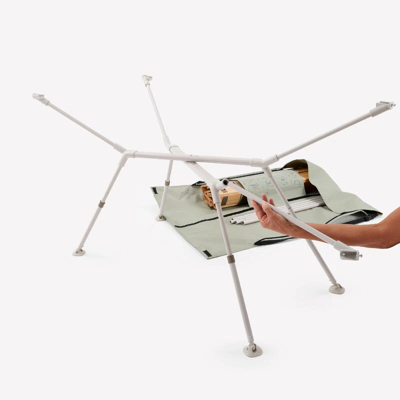 Quechua TABLE DE CAMPING COMPACTE 4/6 PERSONNES - PLATEAU BOIS - POCHE DE RANGEMENT - Image 6